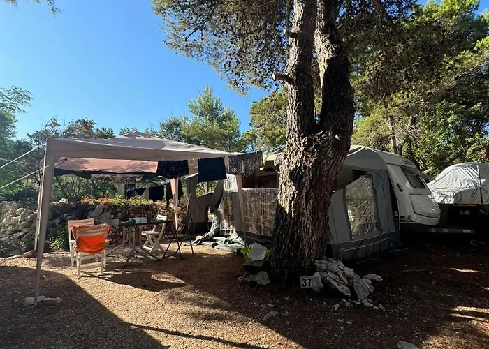 Caravan Near The Sea 4 Camping *